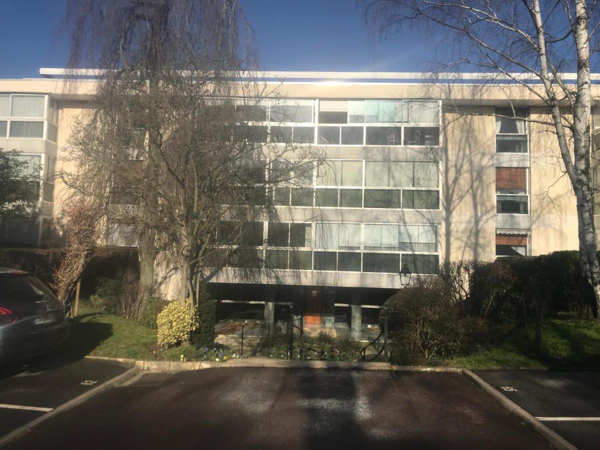 Le Petit Roi - Standingplace Le Chesnay  Exterior foto